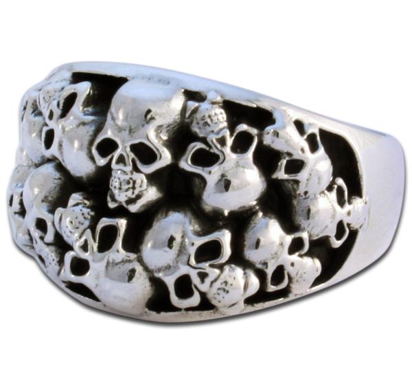 Gravedigger Skull Ring