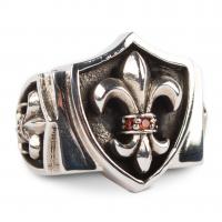 Breiter Fleur-de-Lis Ring mit roten Zirkonia Breiter Fleur-de-Lis Ring mit roten Zirkonia