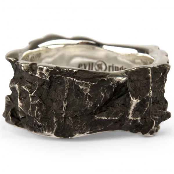 The Rock! Premium ring with stone texture