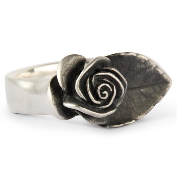 Rosen Ring "Carmen" mit Blatt