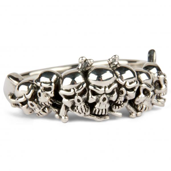 Bone Hunter Skull Ring