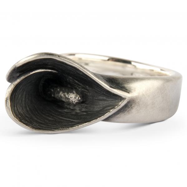 Elegant Flower Ring "Calla" from Sterling silver